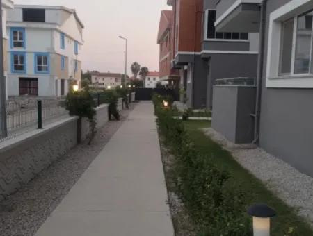 Wohnung Mit Pool Zum Verkauf In Atakent Viertel Von Dalaman